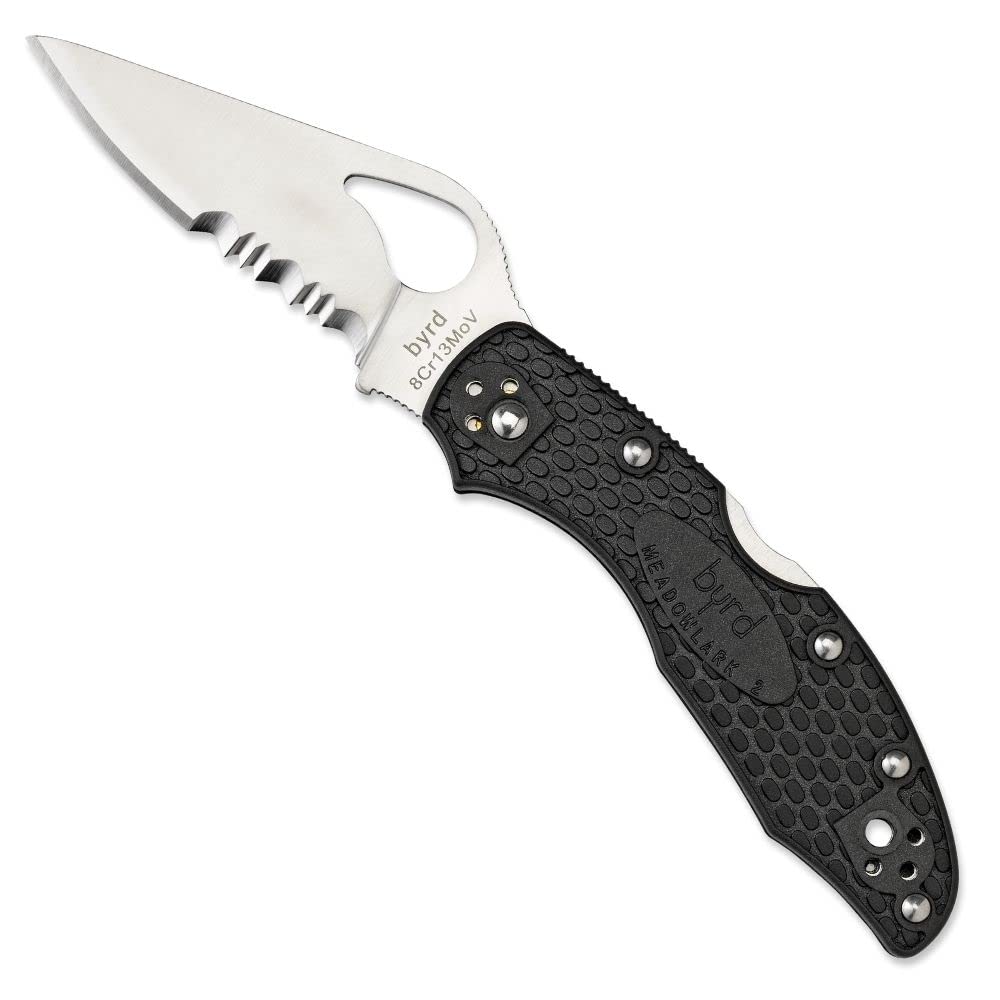 Spyderco Meadowlark 2 Lightweight blade close-up showing full-flat ground edge for smooth cutting.