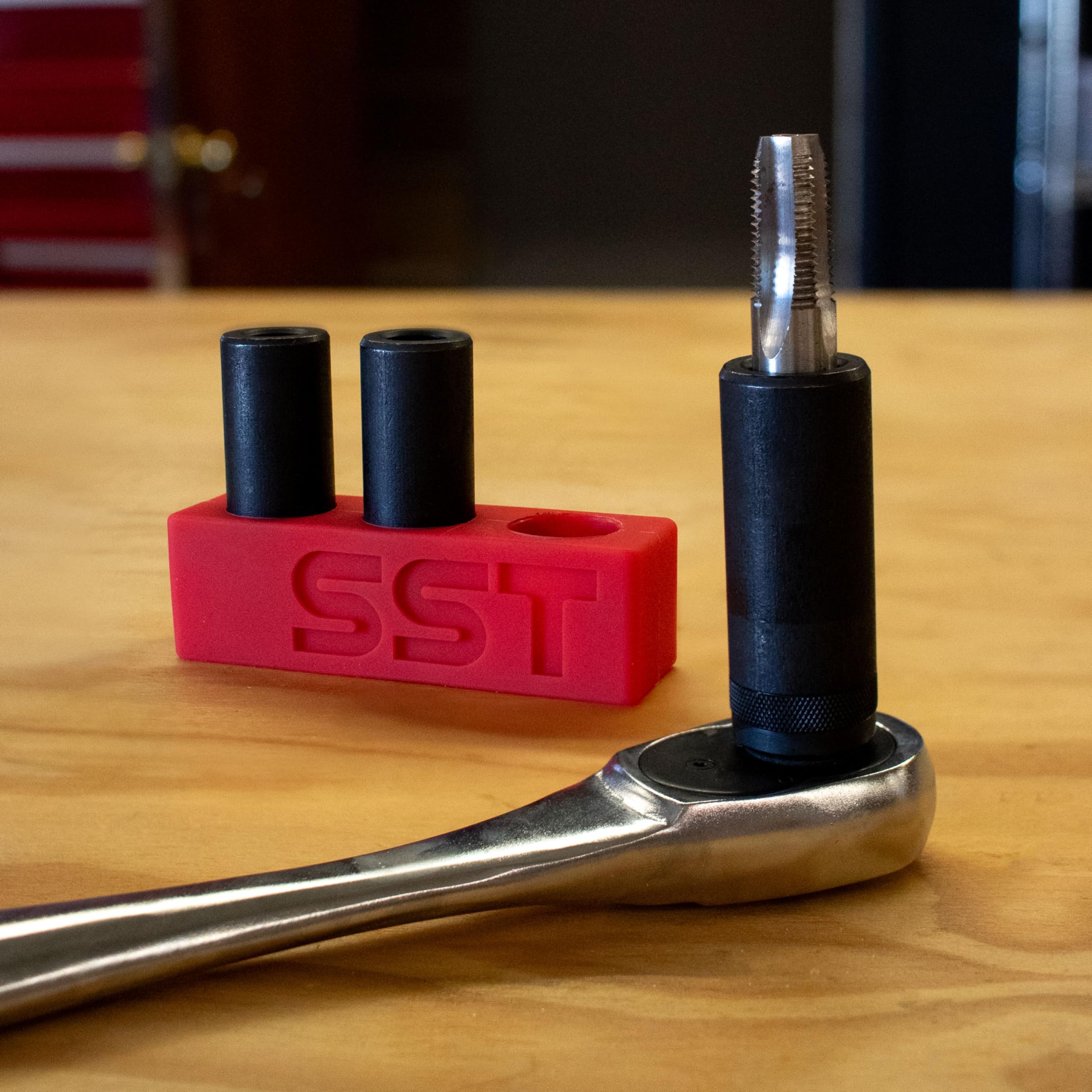 SST Tap Socket Wrench internal O-ring keeps taps secure.