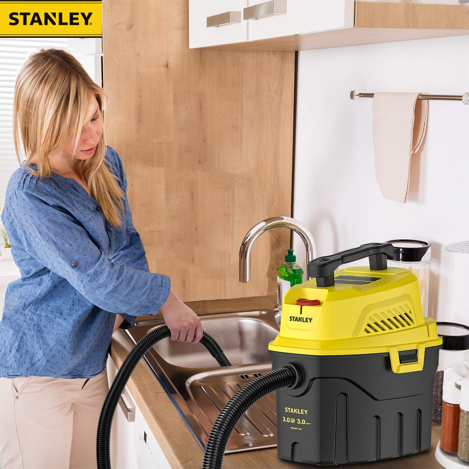 Stanley 3-gallon wet/dry vac with attachments ready for car detailing and garage messes