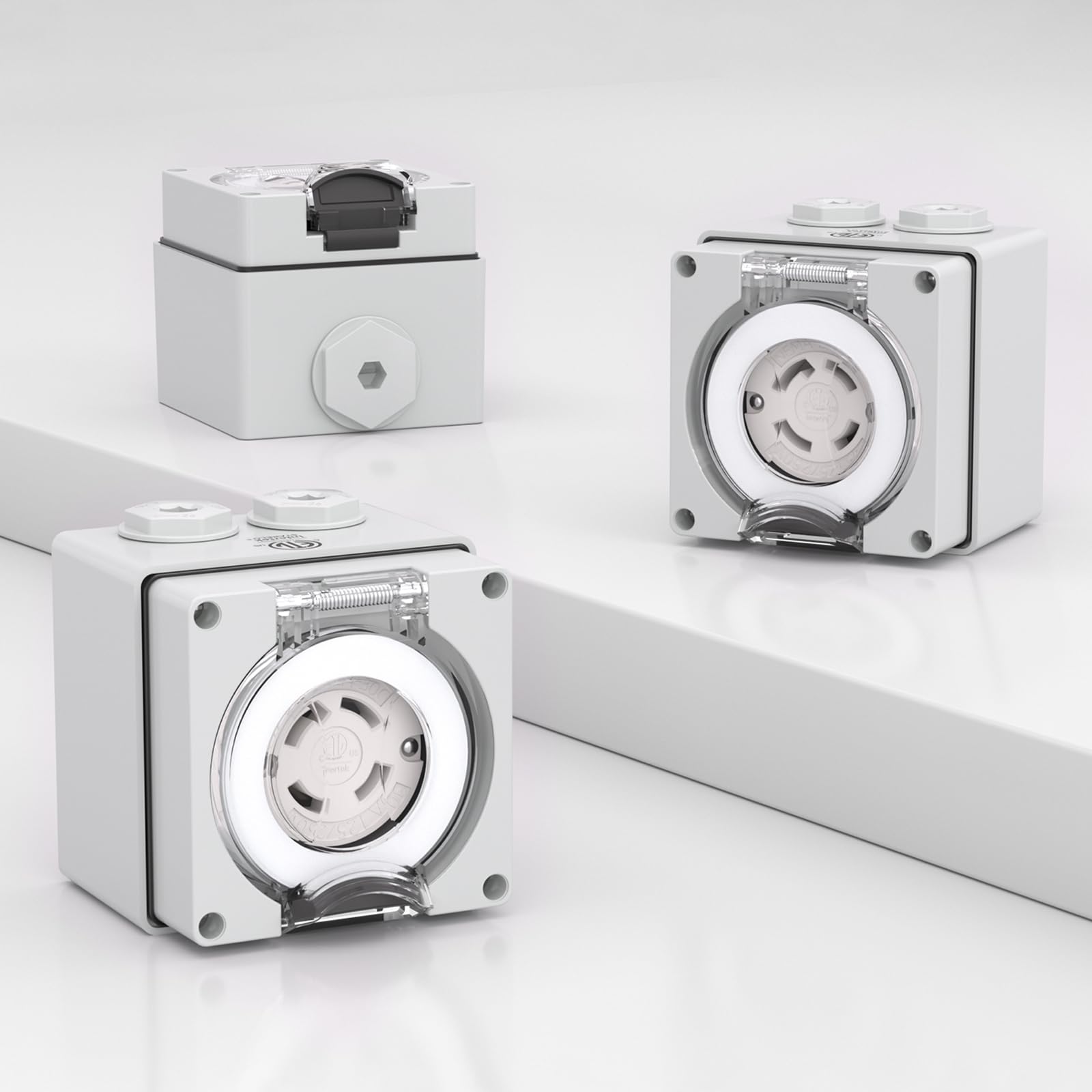 STARELO ETL-listed connector compatible with generators and industrial equipment.