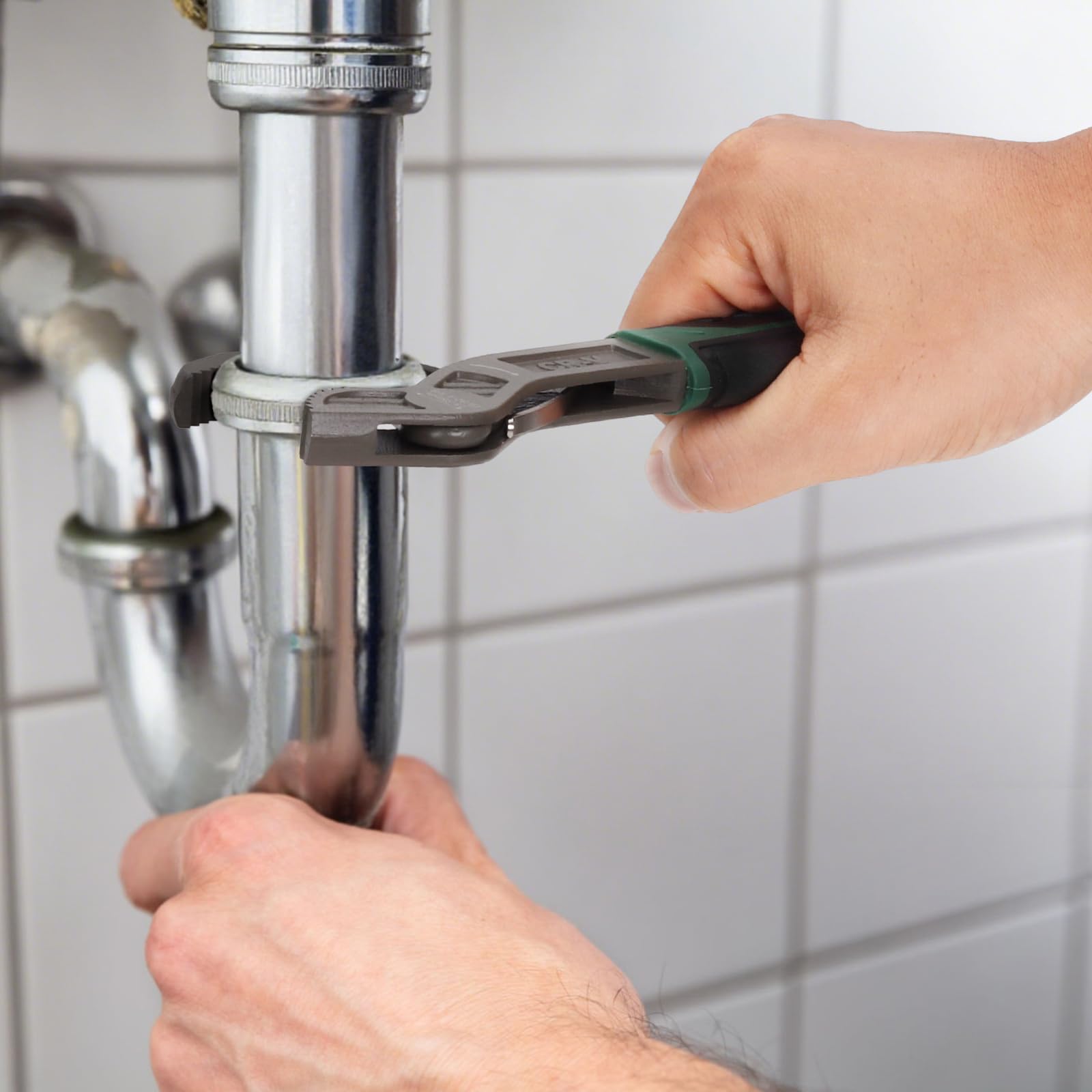 STARTRUAL chrome-vanadium steel build for lasting durability.