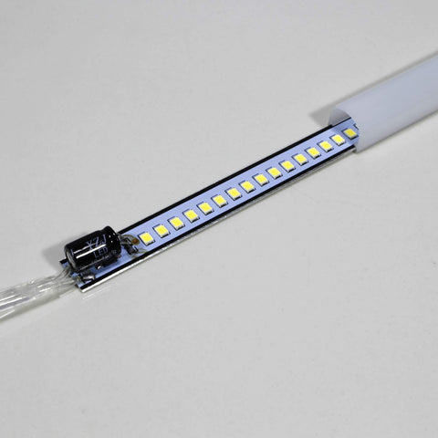 STBTECH 6ft plug cable keeps power access tidy.