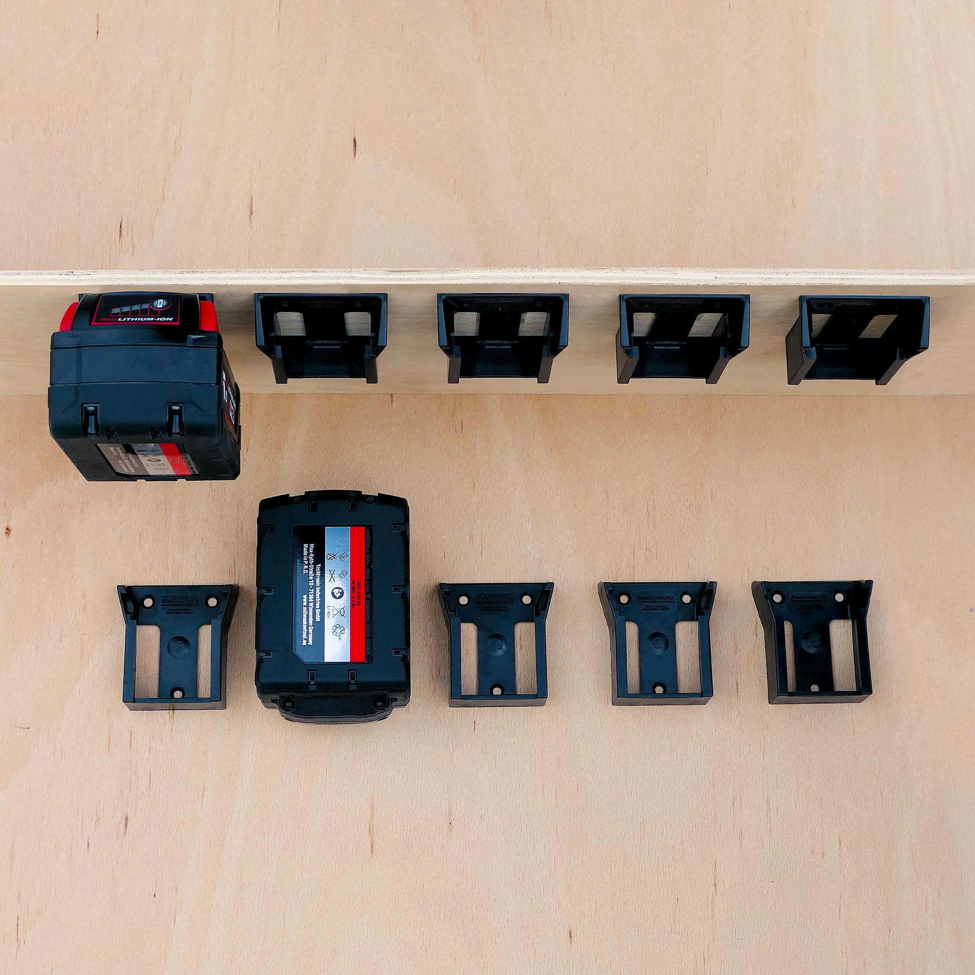 Portable belt-mount design helps keep batteries accessible on the go.