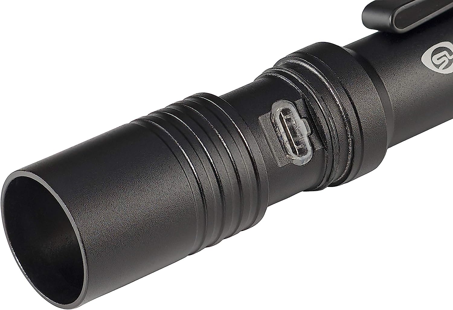 MacroStream delivers 2000 candelas for focused lighting at distance