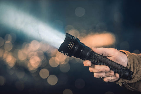 Streamlight ProTac HL 5-X USB charging cable enables quick recharge on site.