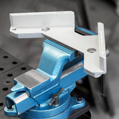 Strong Hand Tools 7-inch jaw length enables comfortable clamping for projects.