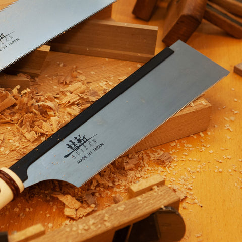 SUIZAN saw made in Japan by master craftsmen, trusted quality.