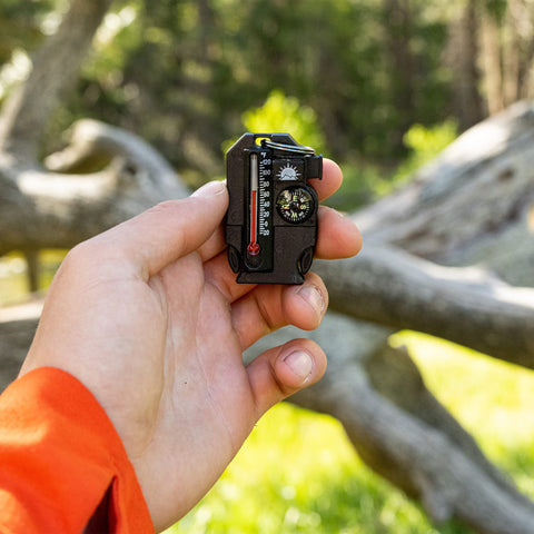 Sun Company Outsider keyring clip keeps the tools within reach