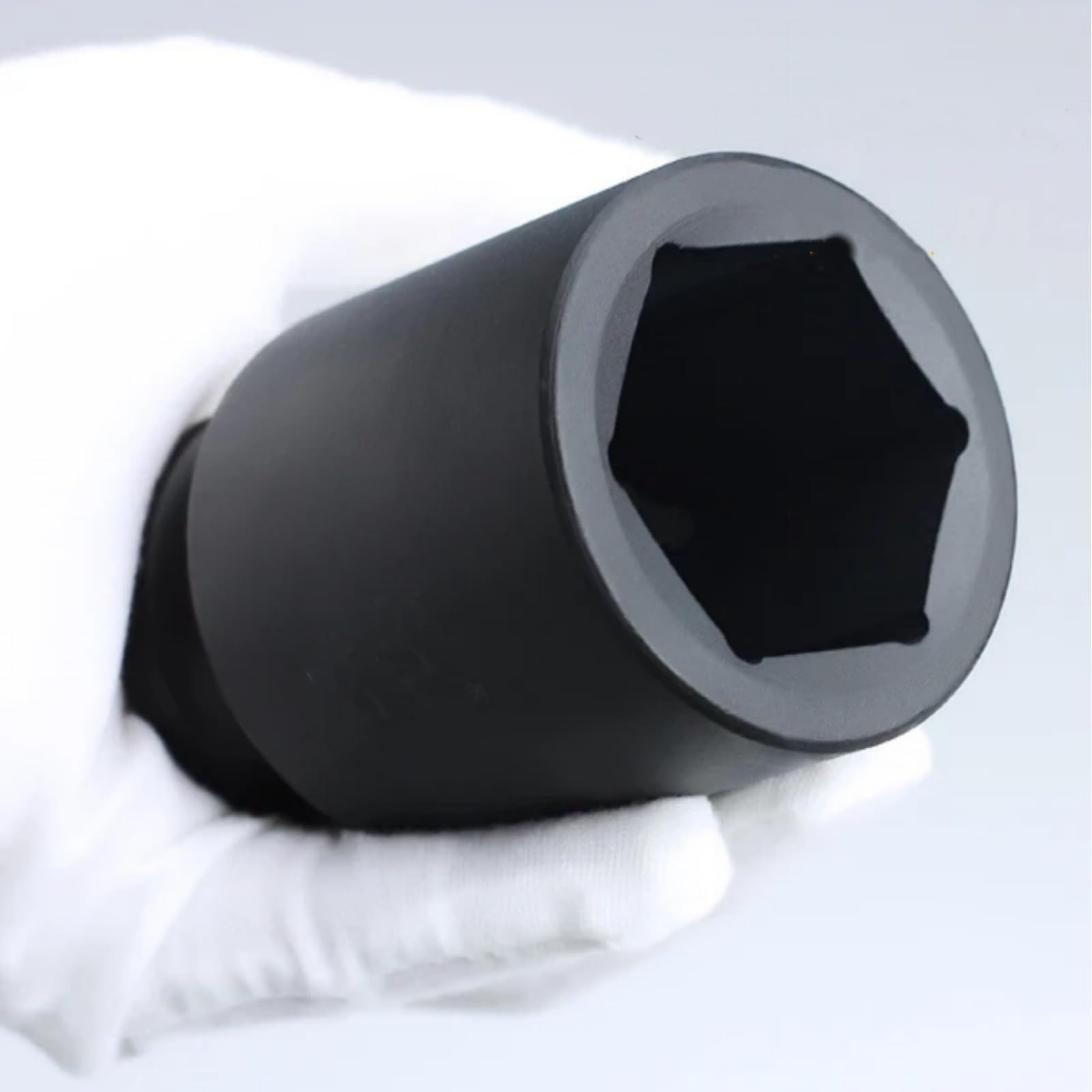 SUNHZ MCKP sockets shown with compatible 1/2" tools for use.