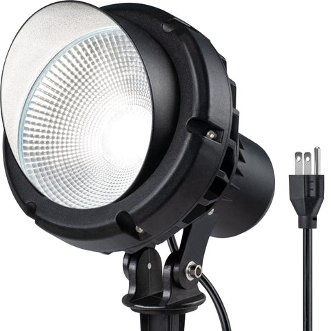 Sunvie LED 40W outdoor spotlight brightens yards with crisp 5000K daylight.