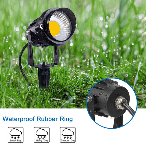 Sunvie 12W adjustable head guides light to walls or trees for focal lighting.