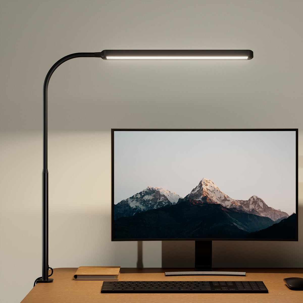 SUPERDANNY eye-caring desk lamp shows 60-degree angle for glare-free focus.
