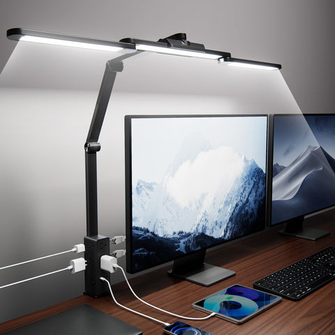 SUPERDANNY desk lamp illuminates large desks with wide coverage