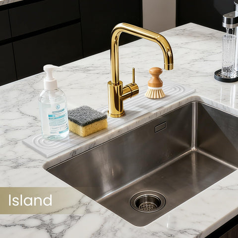 SUXLINA sink protector and splash guard; guards edges against water pooling.
