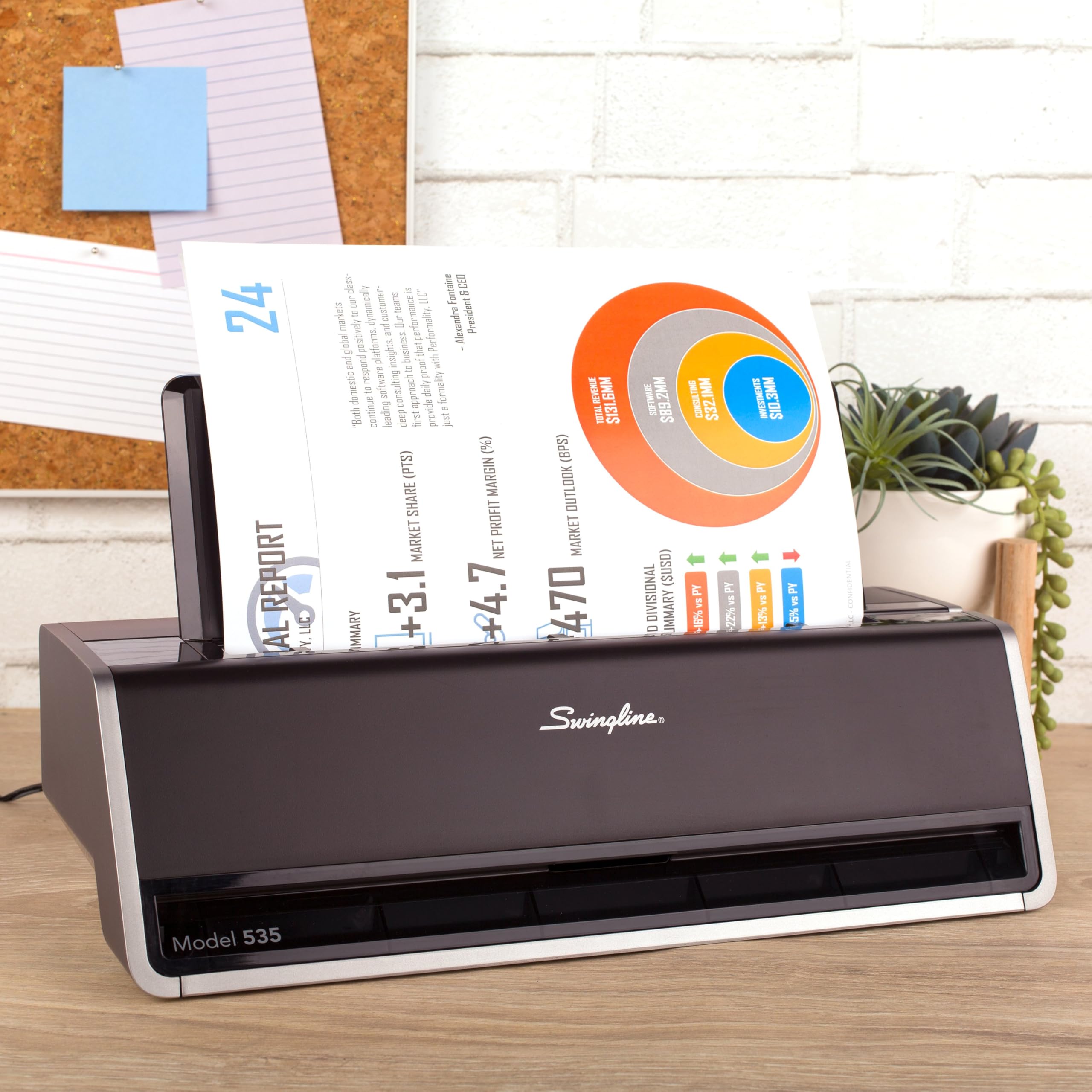 Swingline auto jam-reverse reduces downtime during busy tasks