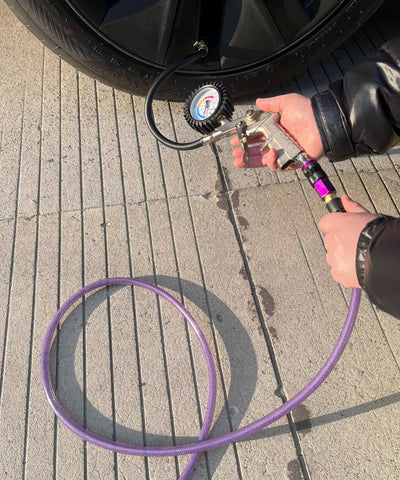 SYXQT reinforced PU hose resists wear and oil for longevity.