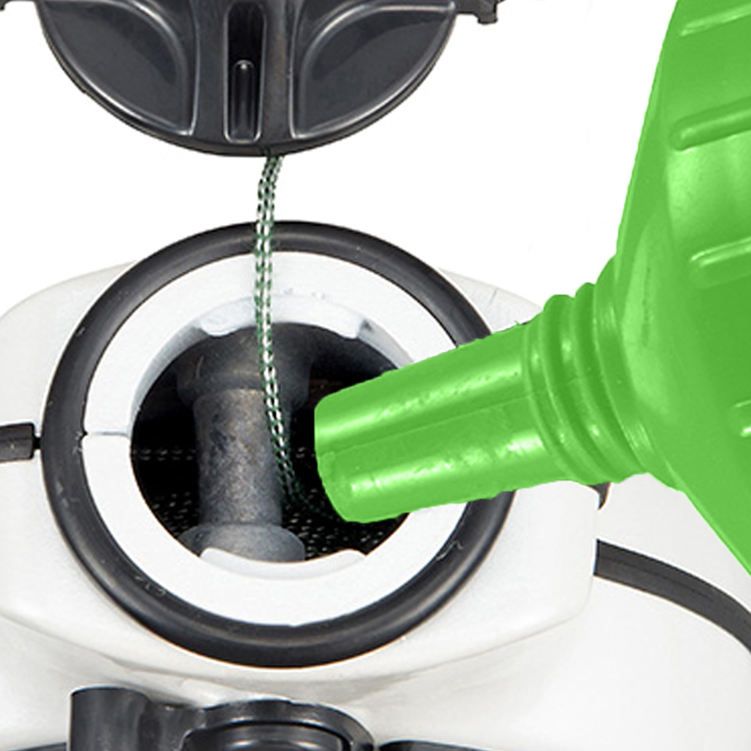 Tajima Micro Chalk fade-resistant line maintains bold marks in bright light or dust.