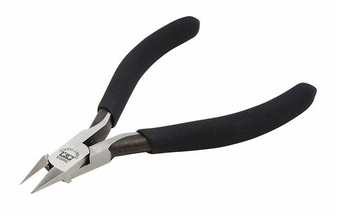 Tamiya Sharp Pointed Side Cutter No.123 blade close-up for precise removal.