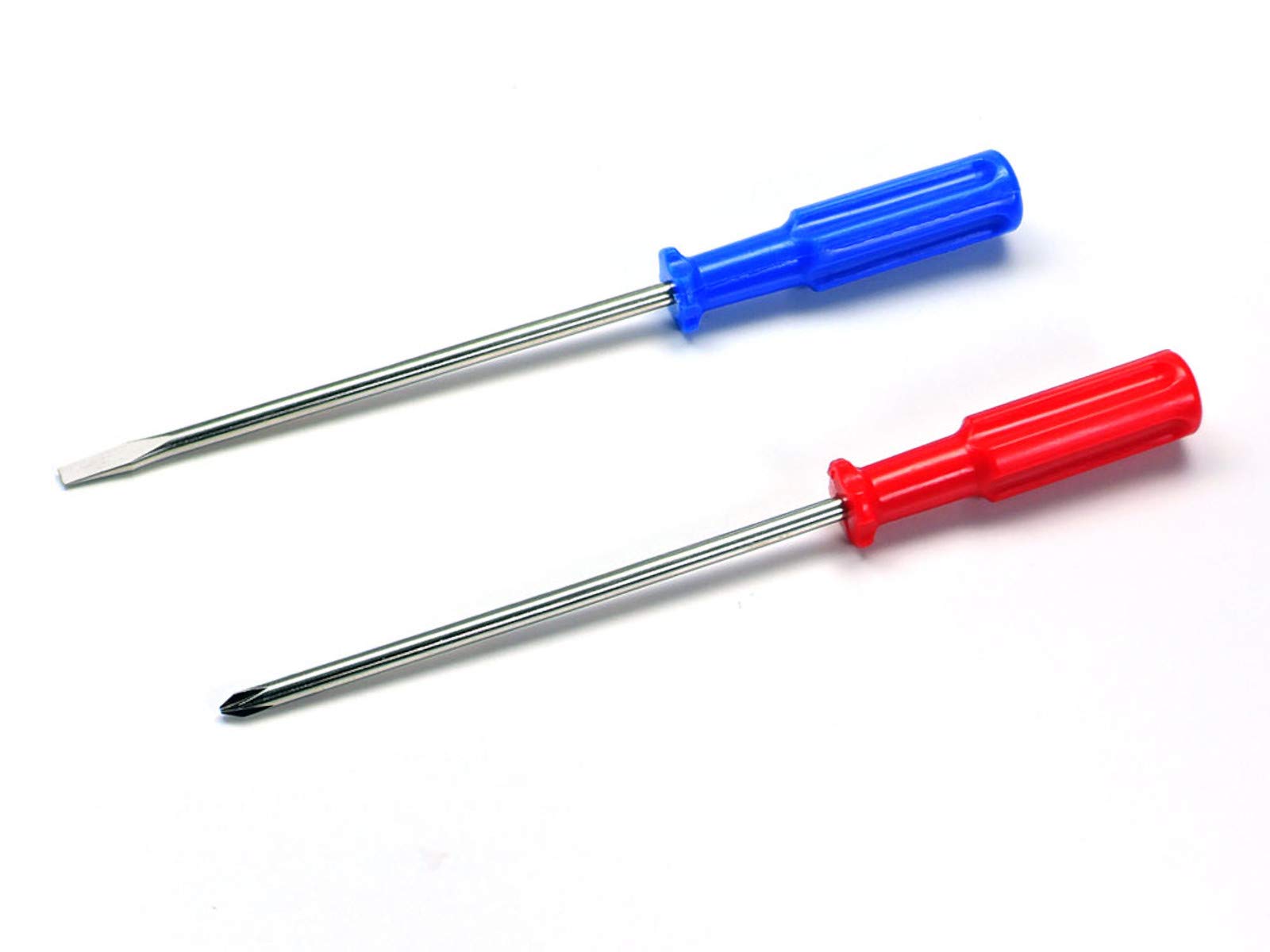 Tamiya TAM74016 side view highlights compact dimensions for easy transport.