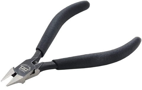 Tamiya TAM74035 sharp pointed side cutter front view for precise model cuts