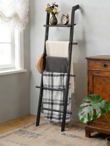 Taozun Blanket Ladder non-slip feet promote safe everyday use.
