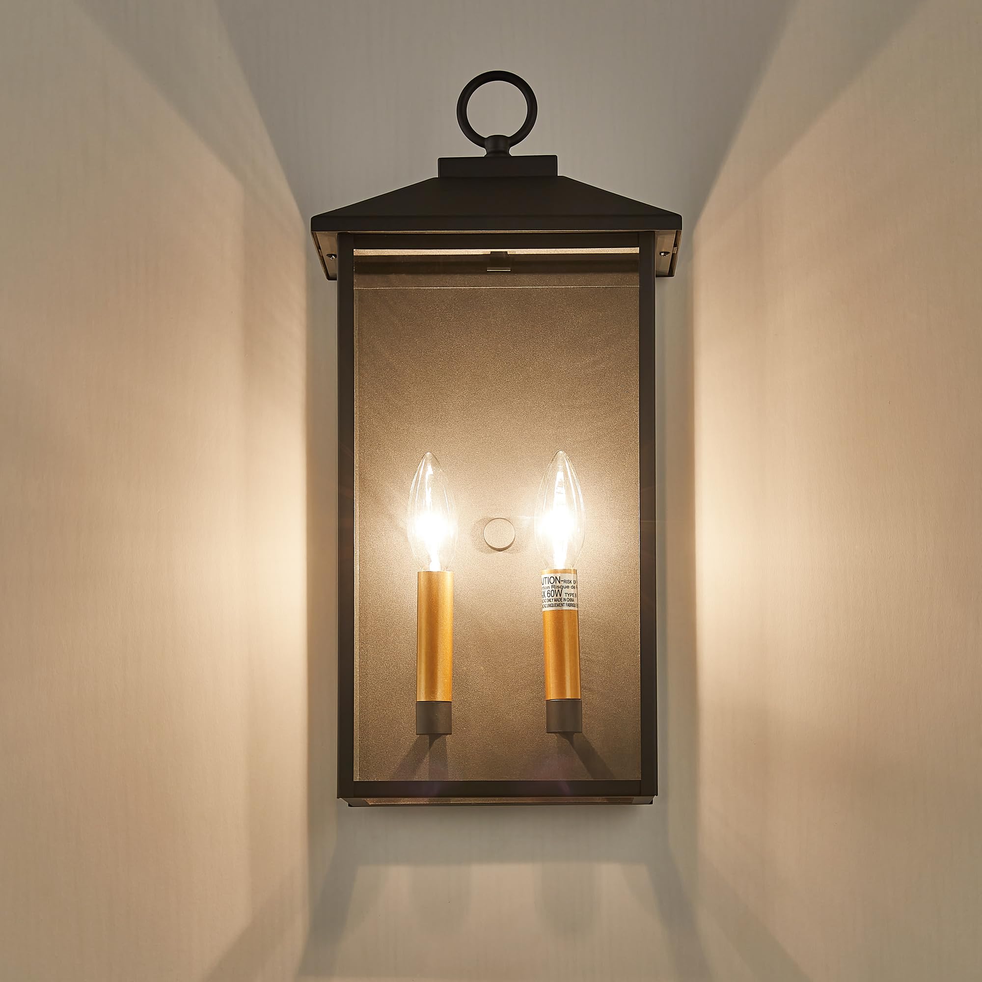 Tarentlight clear glass pane close-up highlights refined porch styling.