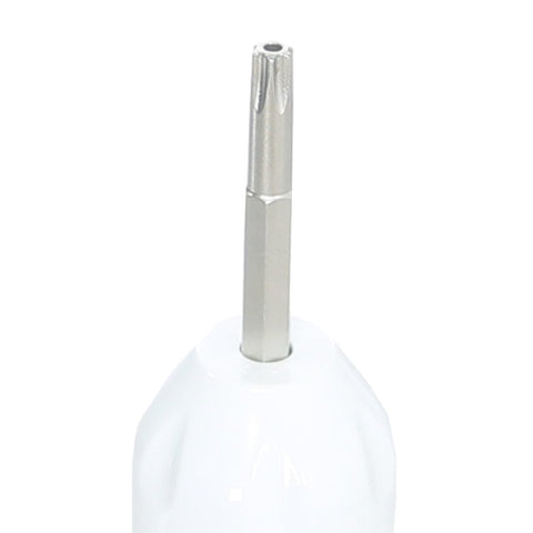 Durable alloy steel TaylorMade R15 torque wrench ensures long-lasting performance during use.