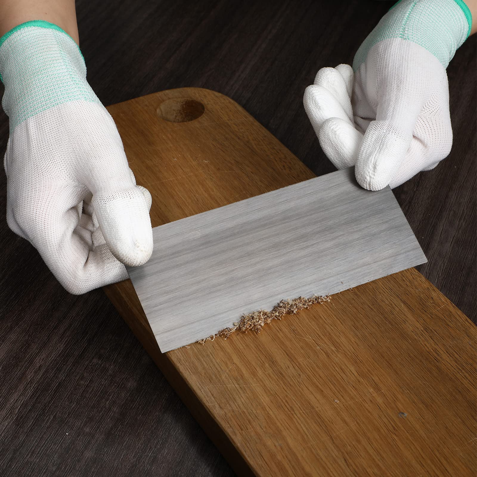 Therwen 1.38 by 2.52 by 4.76 inch scraper for odd profiles