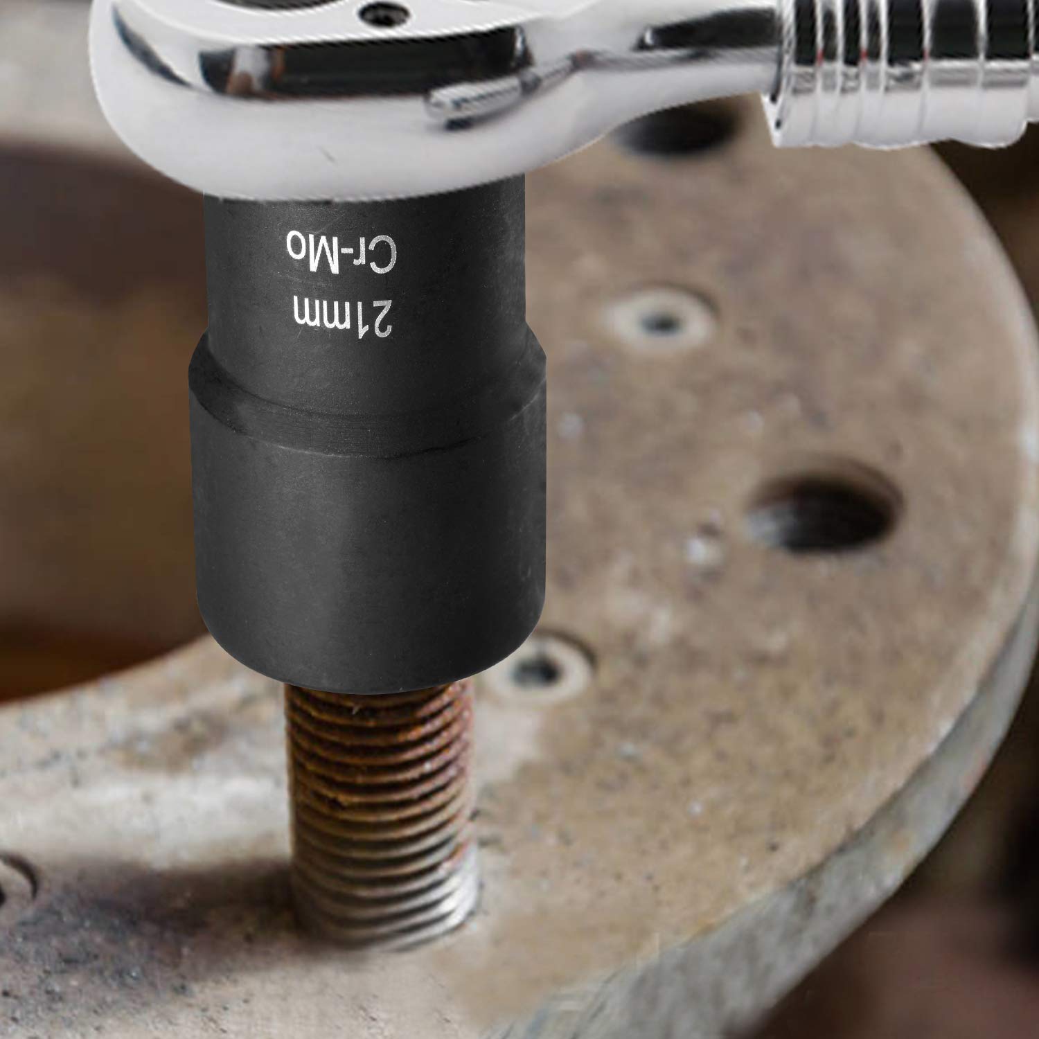 THINKWORK multi-size lug nut kit covers 17-22 mm in action
