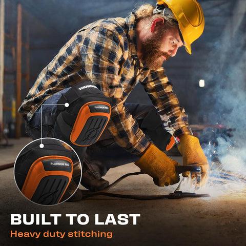 Thunderbolt knee pads with extension straps ensure a snug fit.