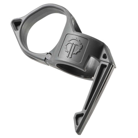 Thyrm SwitchBack Large 2.0 ring with finger release for fast deployment and secure handling.