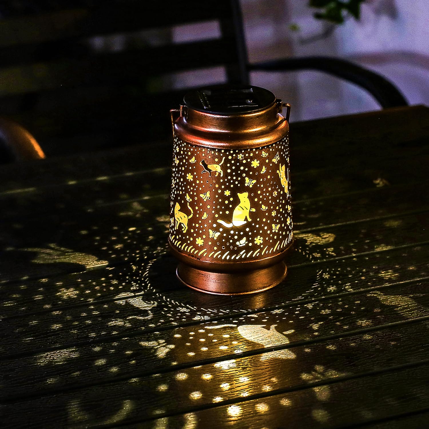 TIGGSY cat solar lantern gift-ready keepsakes for cat lovers.