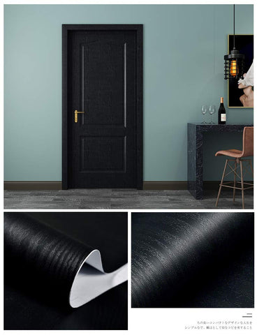 Tiltil Black Wood wallpaper demonstrates easy cleaning and wear resistance.