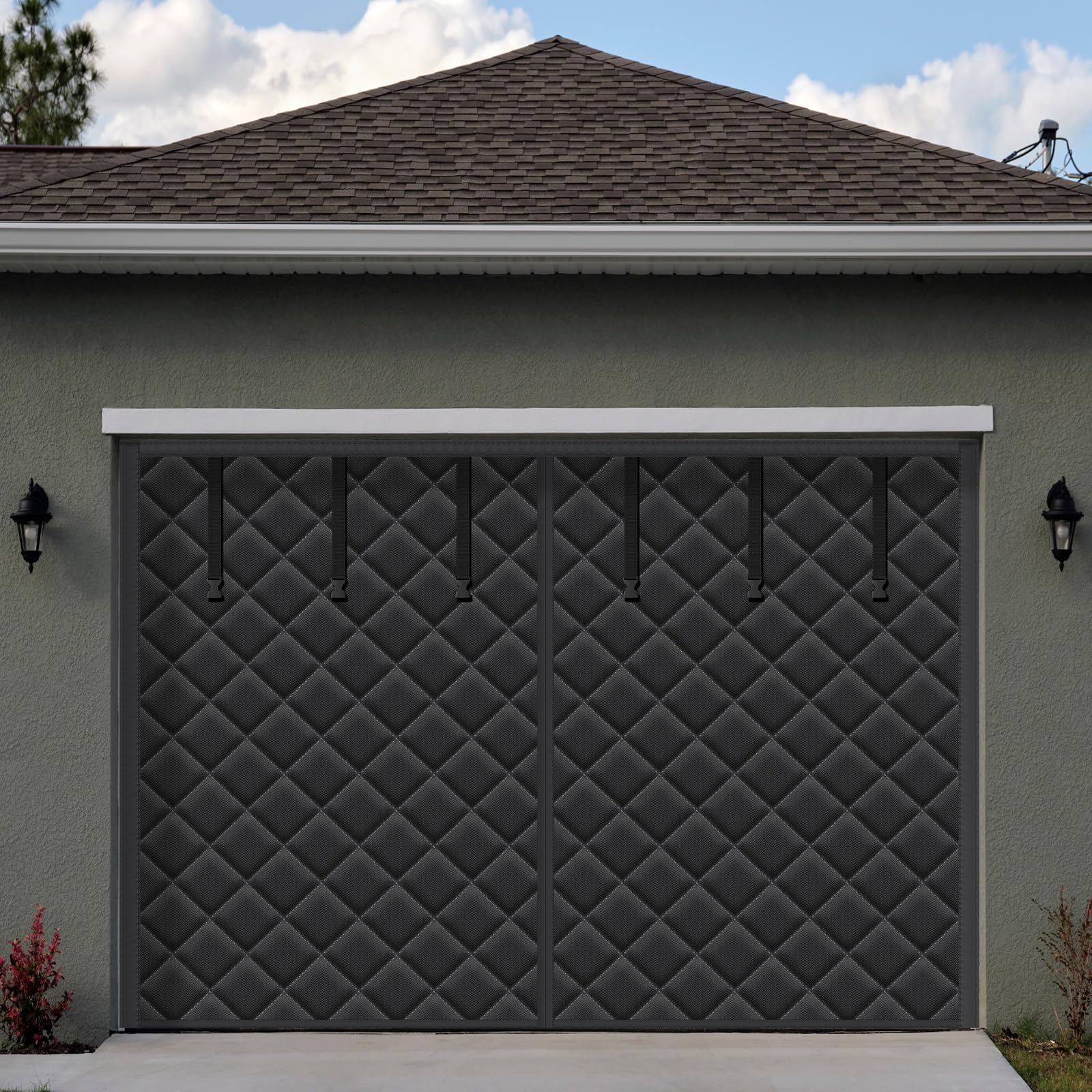 Tingjoo garage door curtain preserves warmth with thermal insulation for large openings.