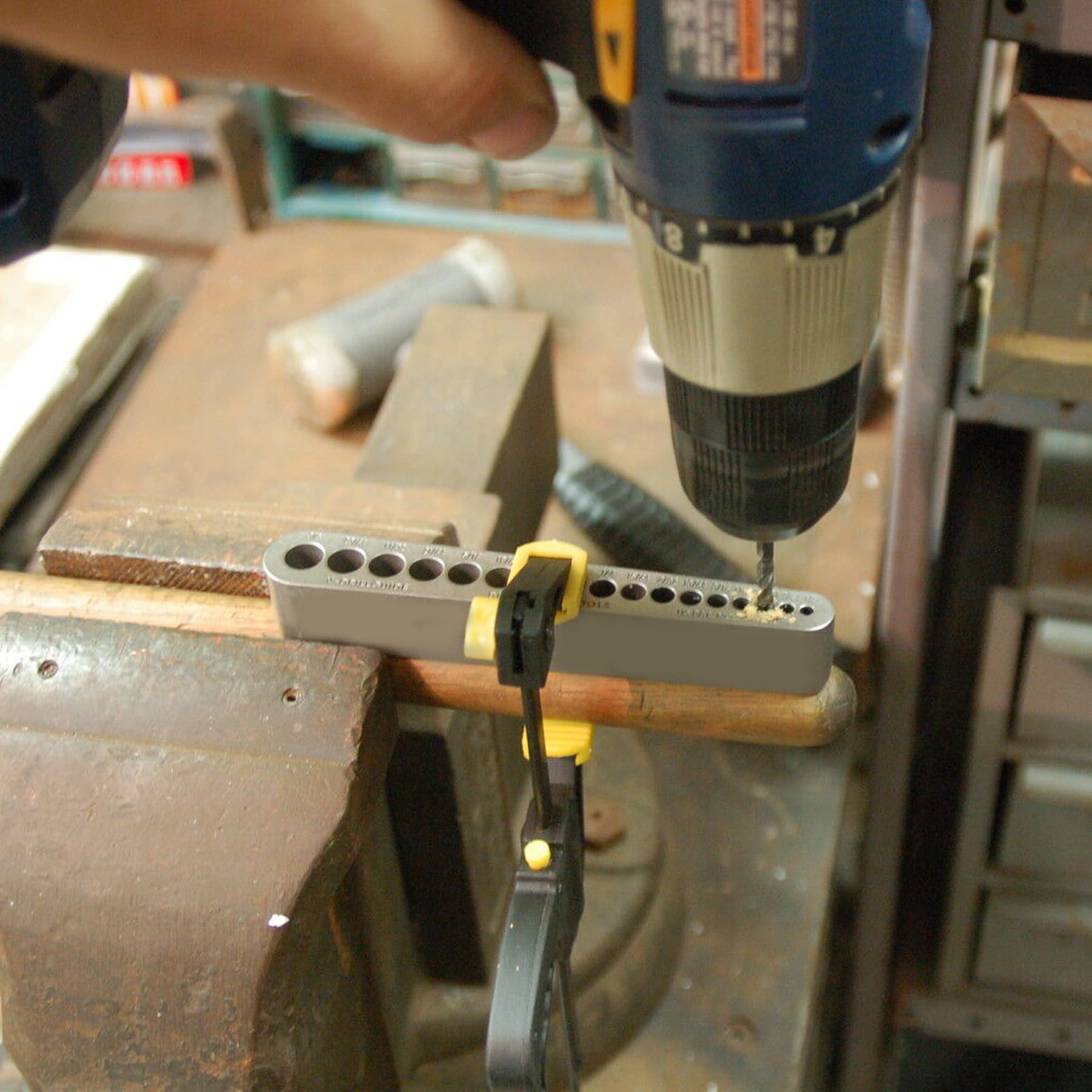 TJCYGO STD1000DGNP supports 17 drill sizes from 1/8 in to 3/8 in