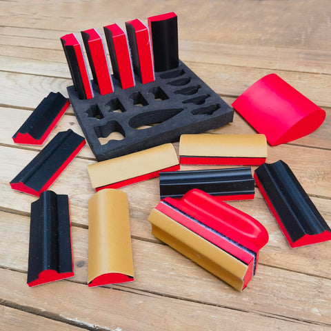 Tonmp sanding kit ideal for moldings and baseboards with even results.