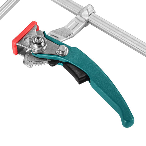 Toolcool ratcheting mechanism provides quick locking and release for faster setup