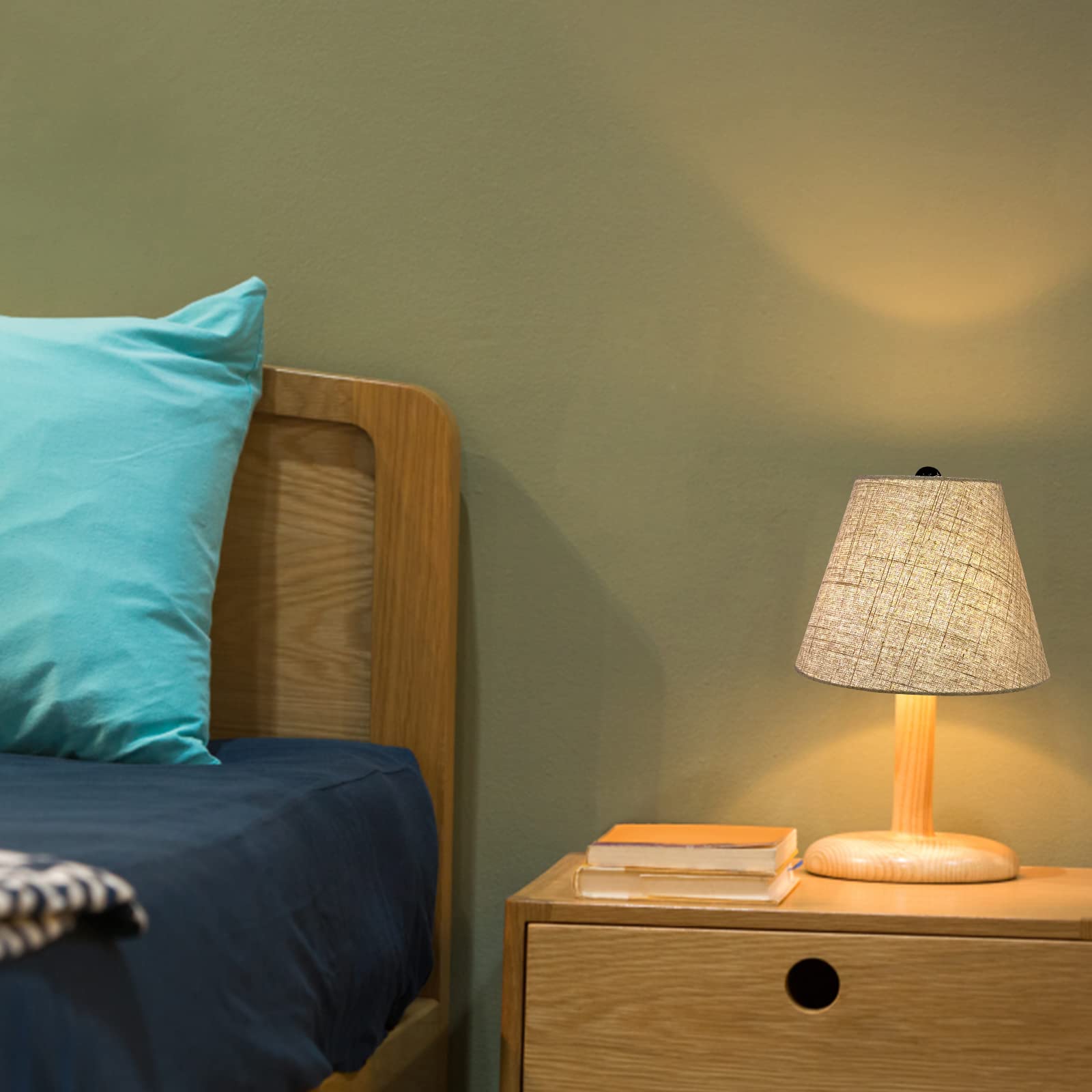 TOOTOO STAR 5x9x7 inch shade fits standard lamps for quick refresh.