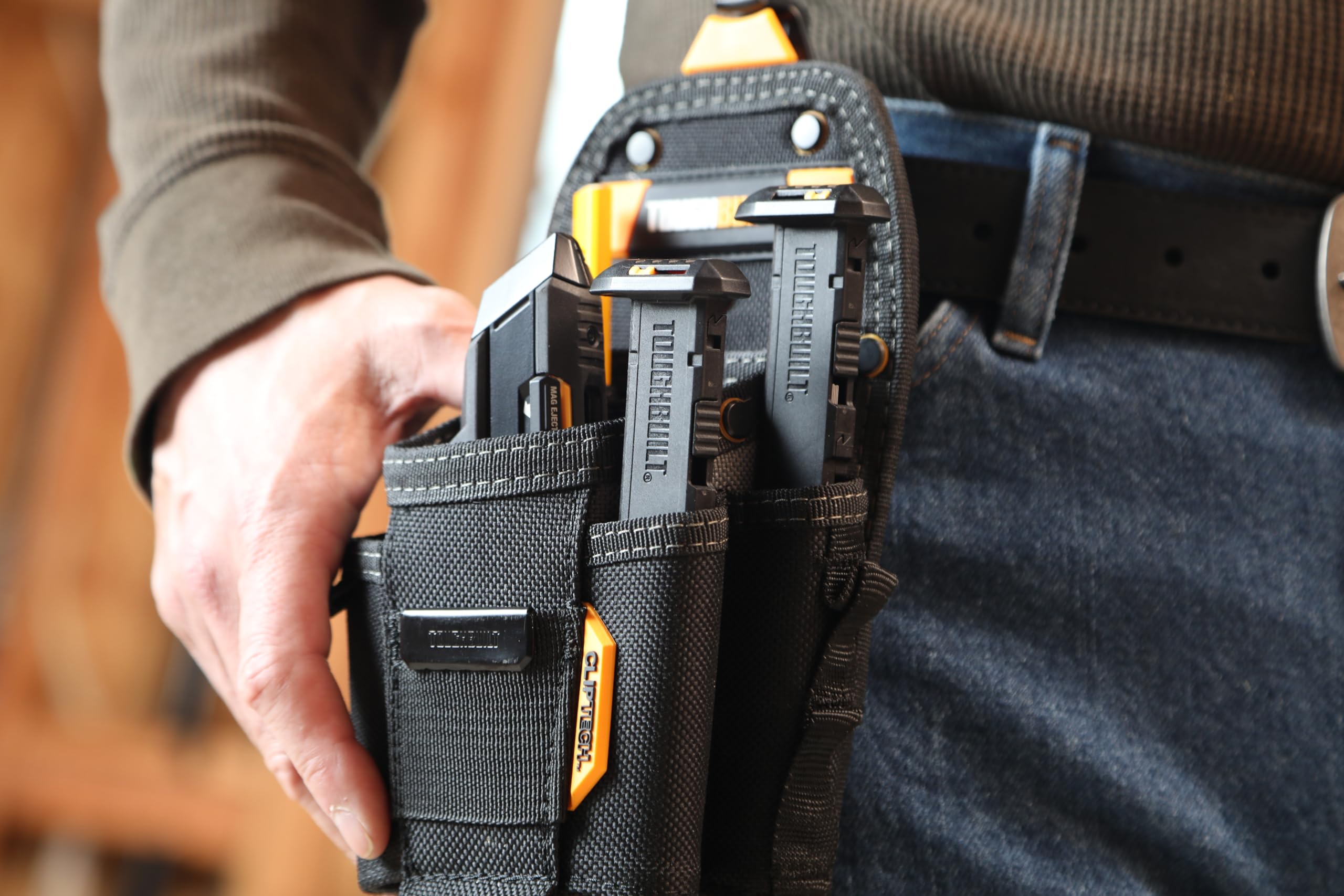 ToughBuilt TB-H4S2-03-M on-site use boosts reload efficiency.
