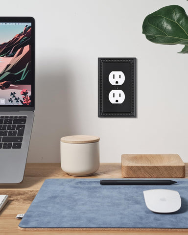 Compatible with duplex outlets and double light switches