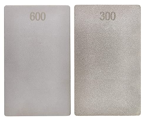 TREND credit-card-size sharpening stone with wallet for portable maintenance.