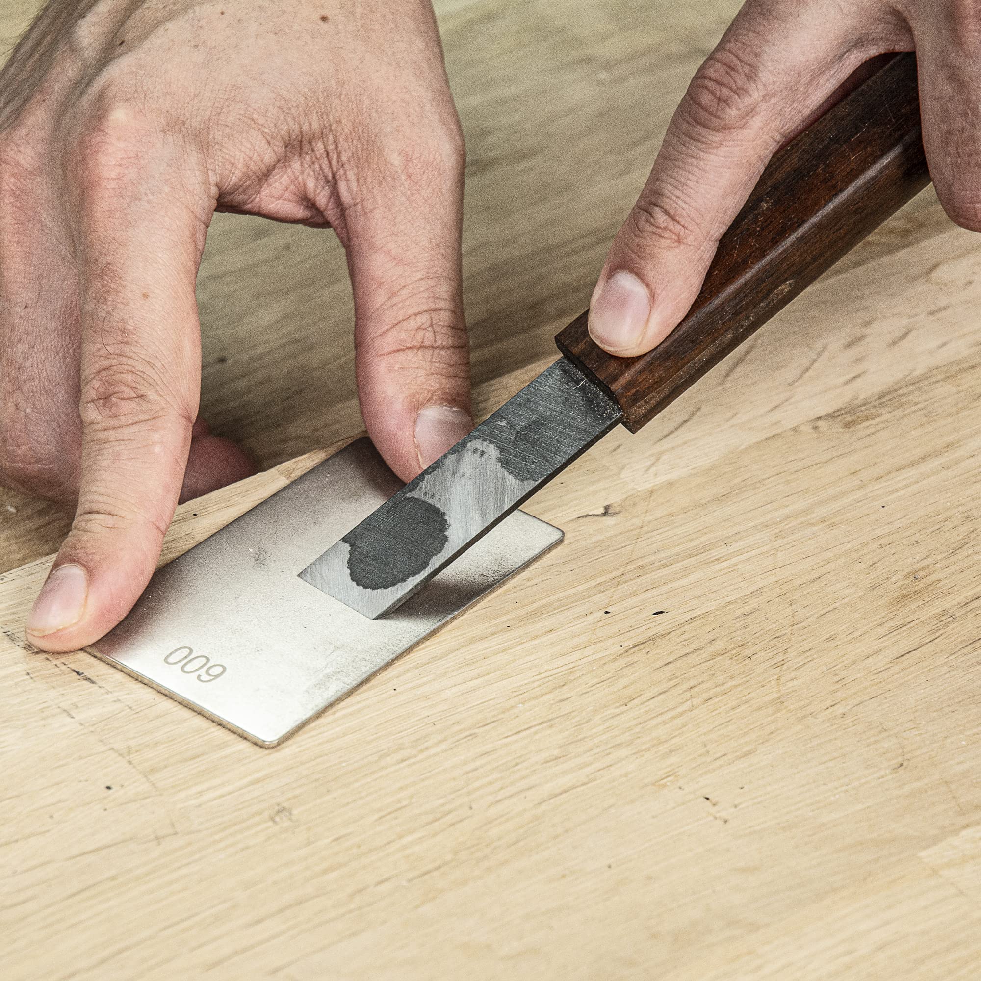 TREND diamond sharpening card is multipurpose for carbide and HSS tools.