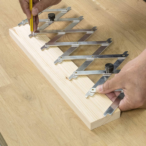 Eight stainless upright indicators provide clear repeatable references.