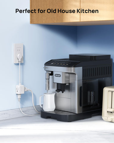 TROND adapter showing three-sided outlets for bulky plugs without blocking
