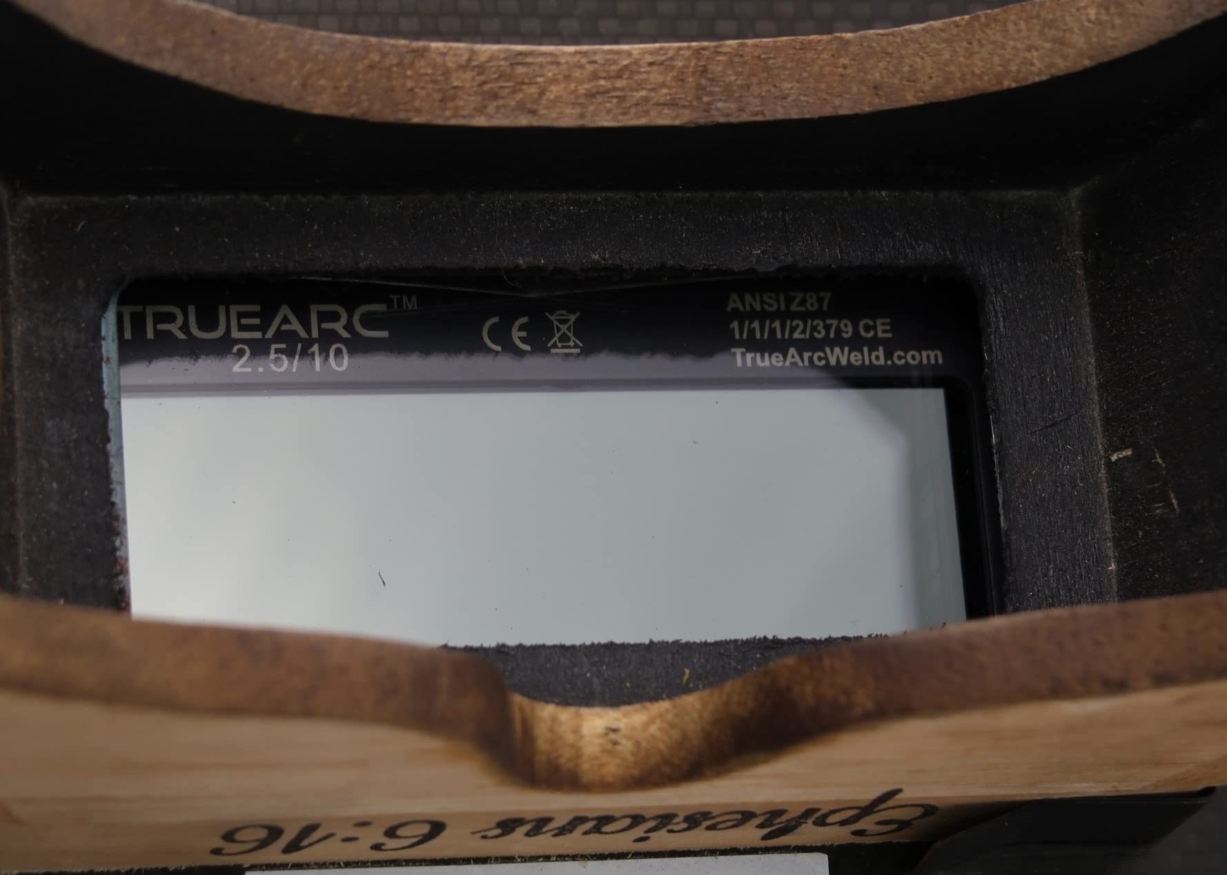 TrueArc HD lens engaged with 2x4 hood for universal fit.
