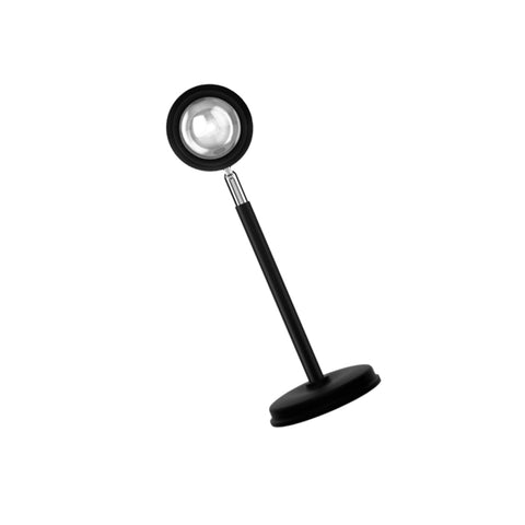 Tsrarey Sunset Lamp makes a thoughtful gift for creators and dreamers.