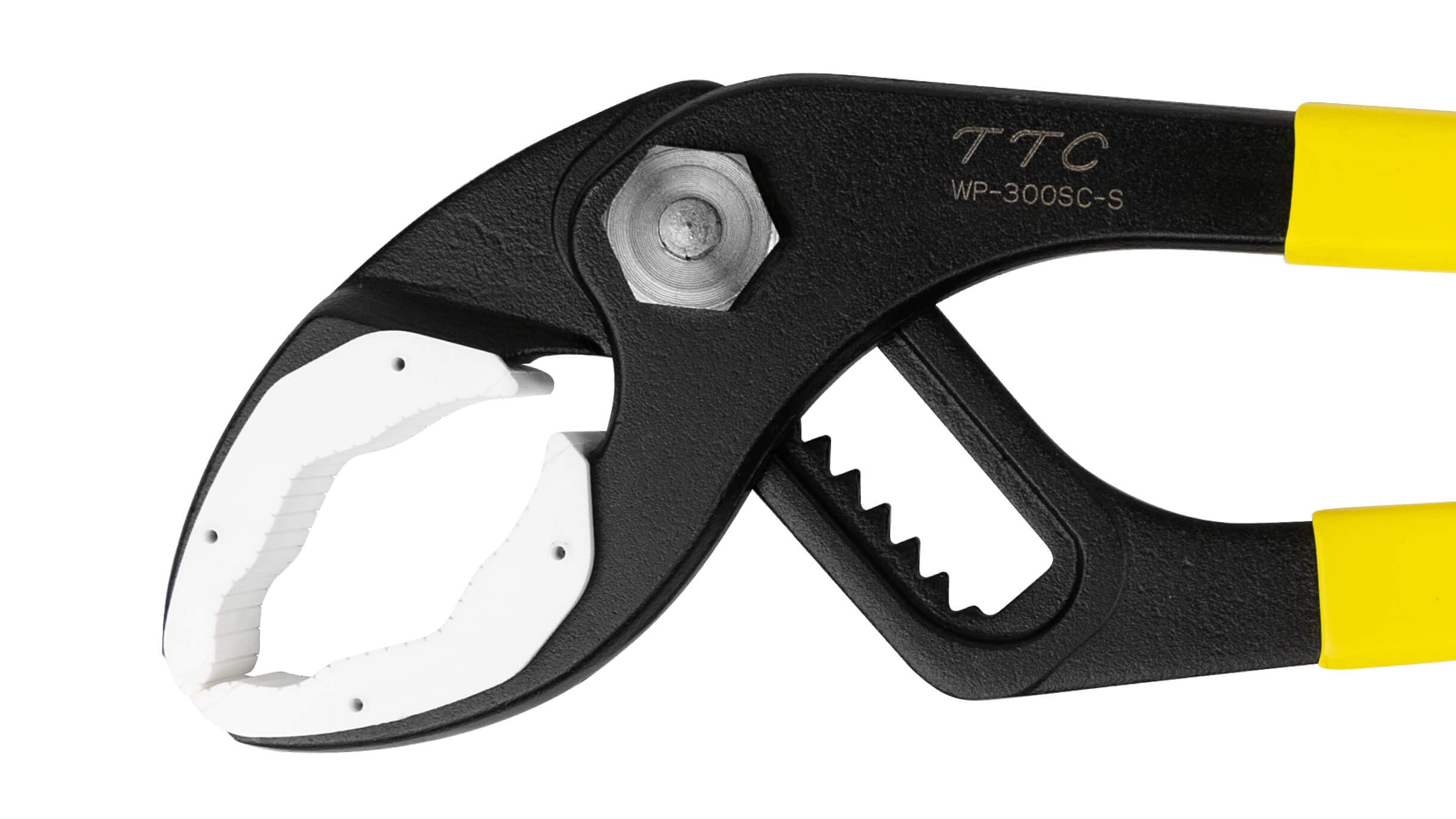 Tsunoda WP-300SC-S close-up of jaw pads for secure handling of rounded objects.