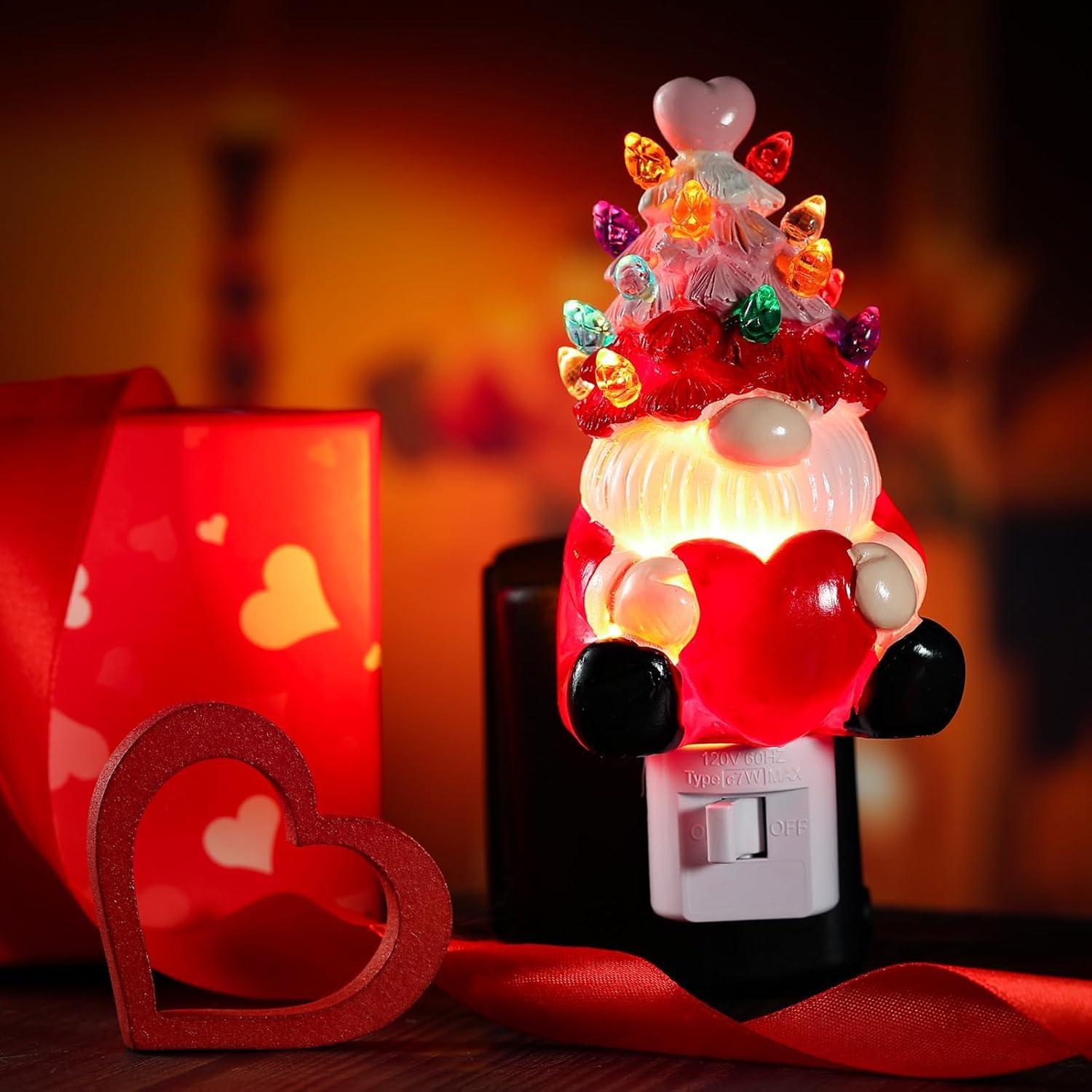 Tuanse heart gnome night light glows softly to create cozy ambiance.