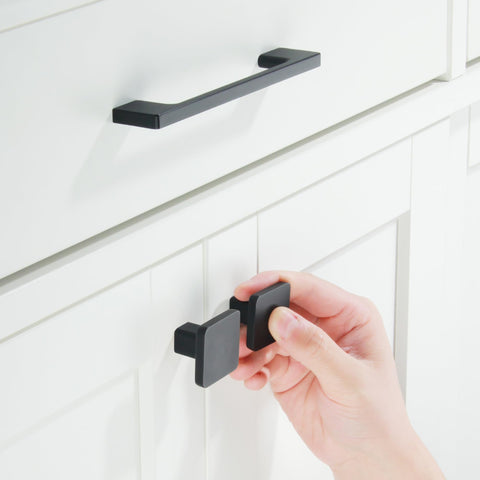 TUNNY packaging image showing 10 handles and screws included.
