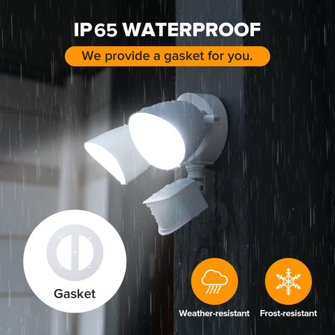 UME aluminum housing is IP65 waterproof and built for year-round outdoor use.
